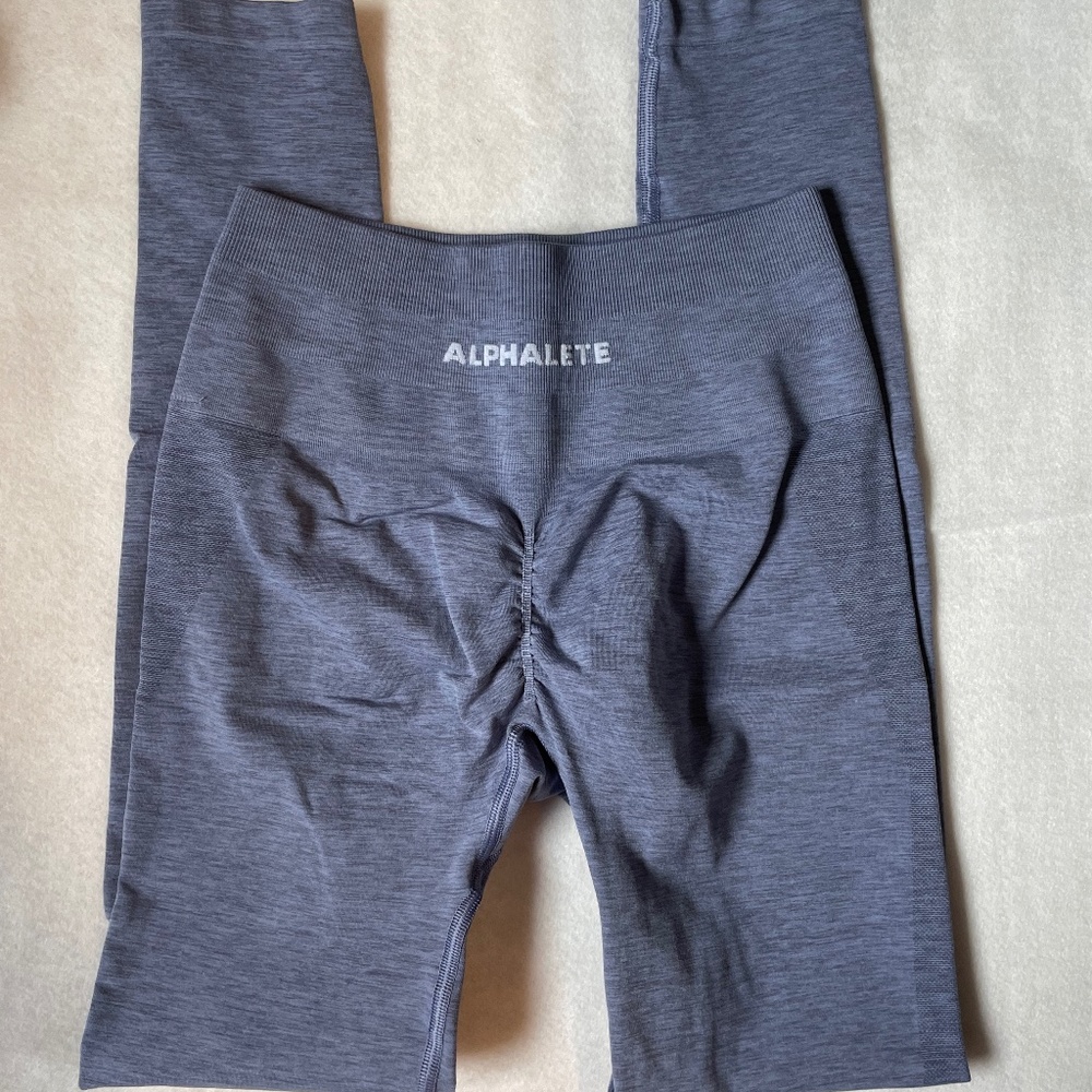Alphalete amplify leggings